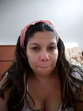 Carliina Soussa online show from October 29, 2:49 am