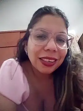 Carliina Soussa online show from June 17, 12:01 am