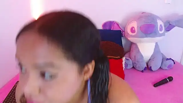 keilasweet1 online show from June 14, 4:46 am