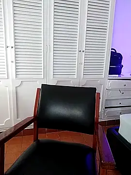 Adel Nesbiit online show from March 10, 7:40 pm