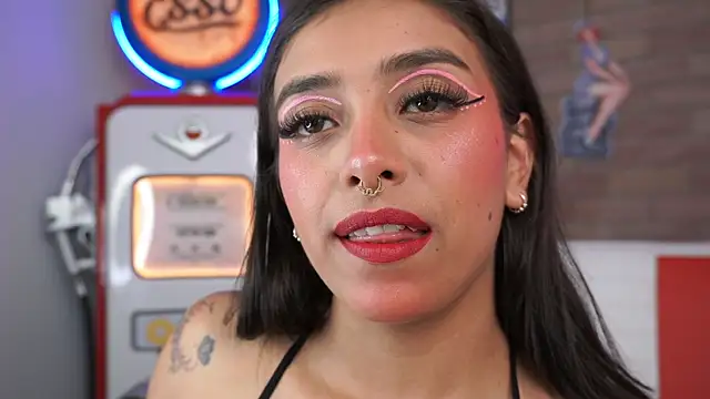 miss collins online show from May 5, 6:11 pm