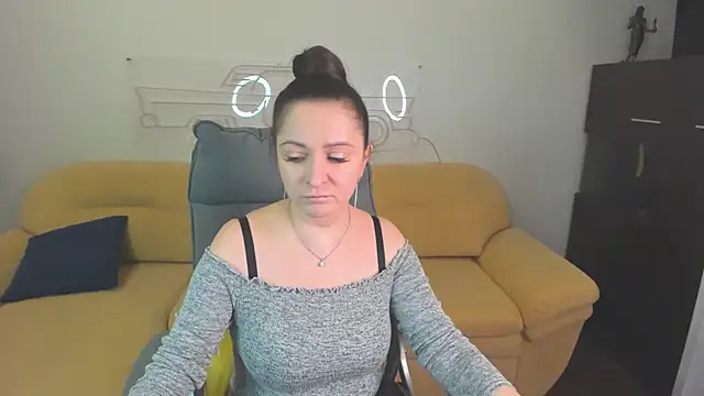 AngellLika online show from January 10, 2:44 pm