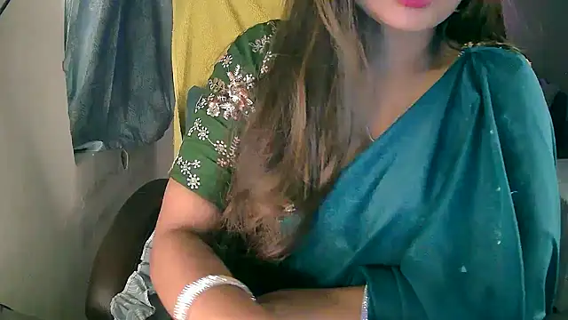 Cute-Tara online show from October 22, 5:40 pm