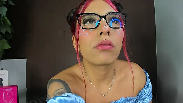 miss  allison online show from June 26, 11:11 am