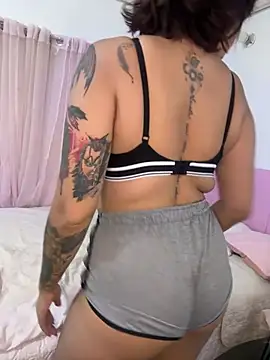 LucyMartelli online show from July 30, 10:16 am