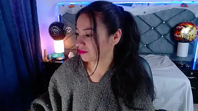 Snapshot of Julietacollins06 chatting on October 8, 12:42 pm Julietacollins06 online show from October 8, 12:42 pm