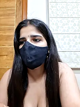 Snapshot of aaliya_bhattt chatting on October 31, 5:06 pm aaliya bhattt online show from October 31, 5:06 pm