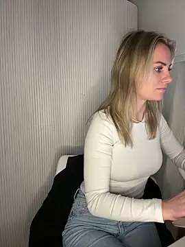 Milla  one online show from December 15, 2:55 pm