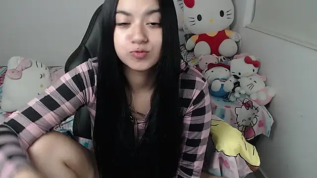 kayla k18 online show from July 2, 3:23 am