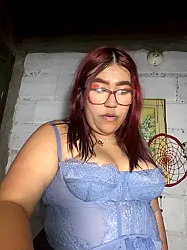 Snapshot of violeta_818 chatting on October 5, 5:01 am violeta 818 online show from October 5, 5:01 am