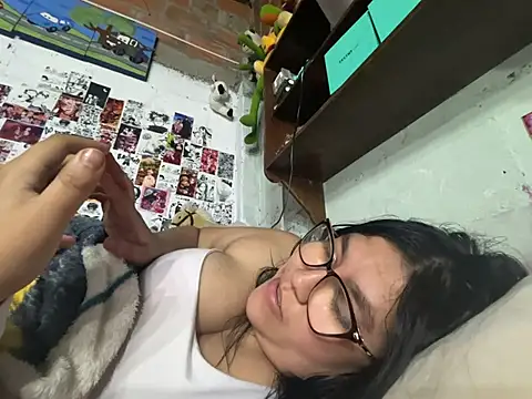 violeta 818 online show from June 24, 4:33 am