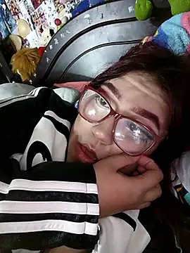 Snapshot of violeta_818 chatting on October 15, 7:22 am violeta 818 online show from October 15, 7:22 am