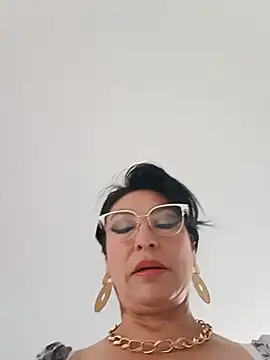 katysquirtdirty online show from July 10, 12:49 pm