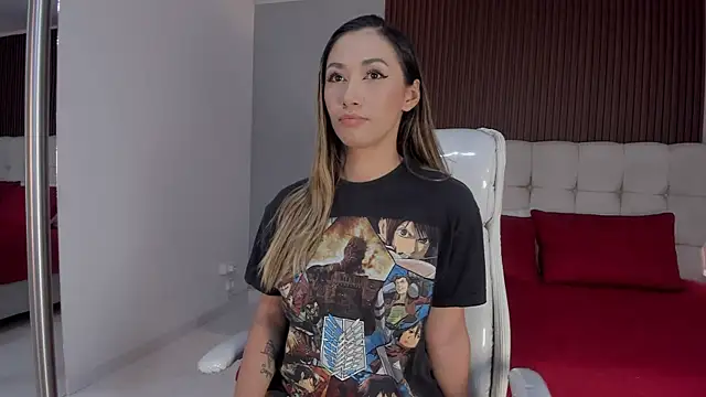 Emma23   online show from November 11, 6:20 am