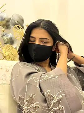 MaYaa  11 online show from December 16, 7:03 am