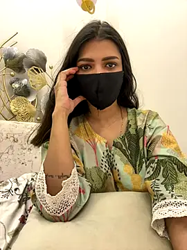 MaYaa  11 online show from December 22, 7:11 am