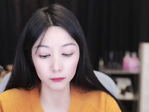 Nuyoah-77 online show from November 1, 4:22 pm