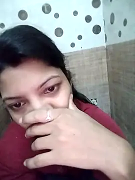 Hotty-Divya online show from October 6, 2:17 am