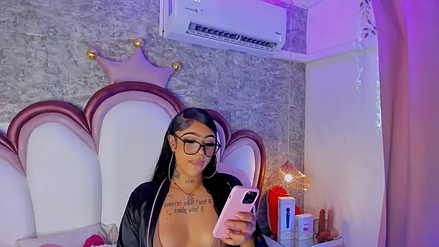 Mia Jansen online show from April 29, 2:09 pm