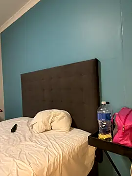 InkLady444 online show from October 26, 1:45 am