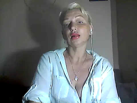 MaryJane441 online show from June 30, 8:30 pm