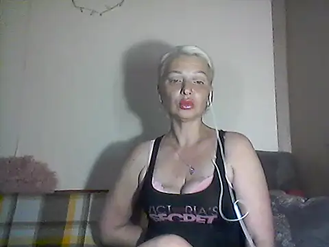 MaryJane441 online show from July 11, 9:04 pm