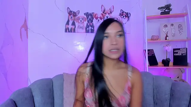 RoxyRoss  online show from October 1, 2:44 pm