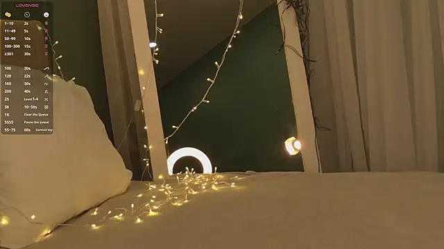 SunnyRisha online show from December 23, 5:22 am