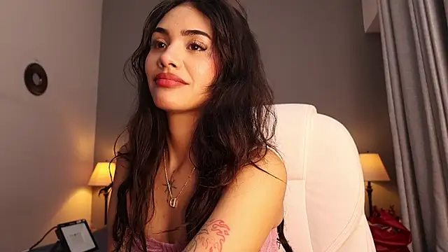 Giovanna oliveira online show from August 1, 5:53 am