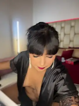 Alexa Miss online show from September 17, 7:45 pm