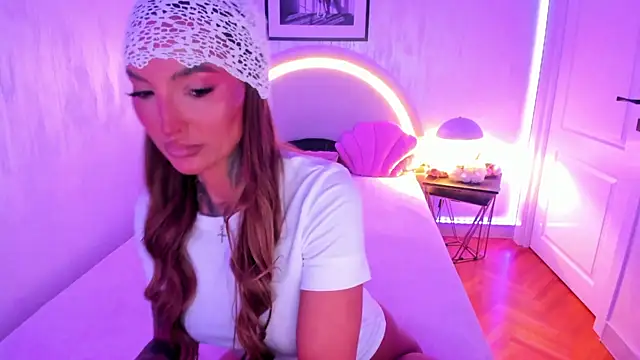 NatalyThorn88 online show from July 29, 3:17 am