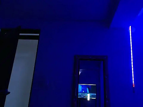 AliciaChelios online show from May 12, 3:41 pm