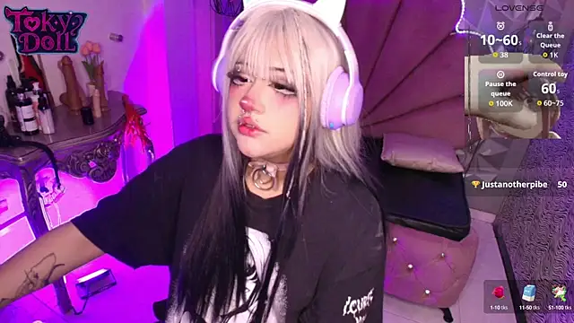 toky doll online show from September 11, 9:04 pm