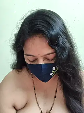 neelu-hoty online show from March 6, 5:30 pm