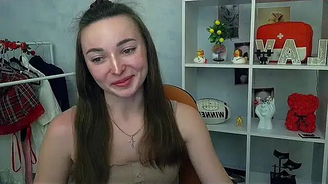  Barbie Kiss  online show from February 5, 3:59 pm