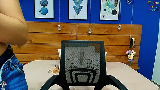 dahiana spark online show from November 27, 8:34 pm