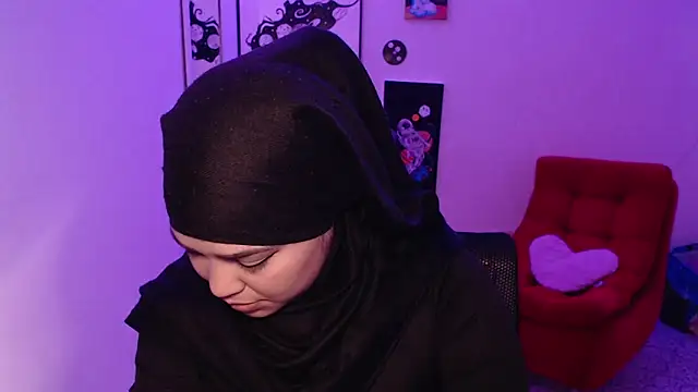 VenussTits97 online show from November 21, 5:37 pm