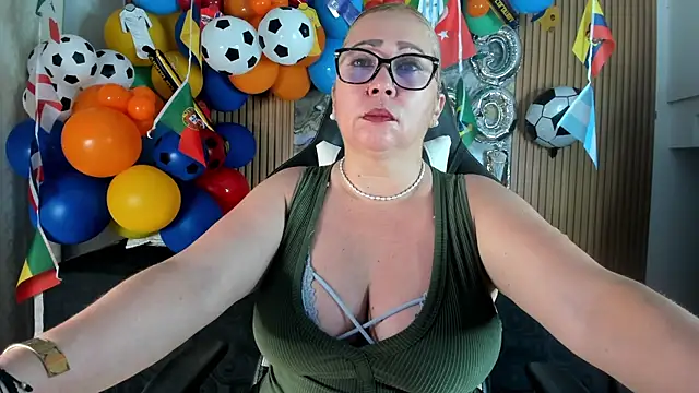 Danna topless online show from July 10, 12:38 pm
