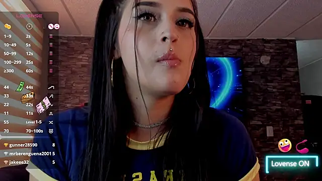 Charlotte greys online show from December 13, 7:53 pm