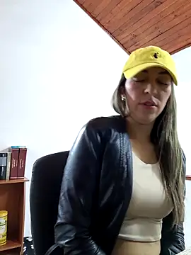 rachellboom online show from May 13, 10:26 pm