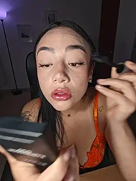 helena smith online show from July 29, 4:23 am