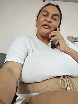 Horny-Mommy-Dirty online show from June 17, 12:50 pm