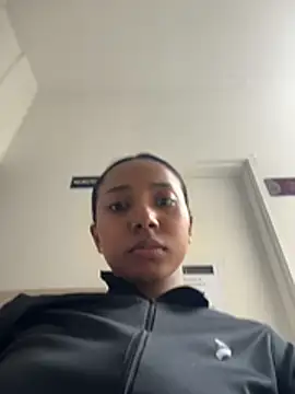 GabrielaLugo online show from June 18, 6:13 pm