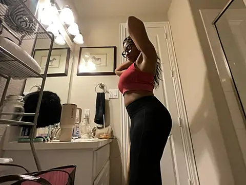 wynterheat online show from June 5, 9:04 am