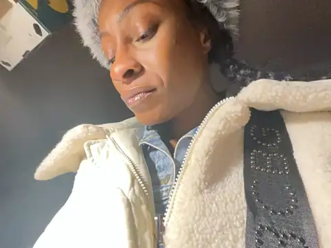 wynterheat online show from March 1, 5:07 am