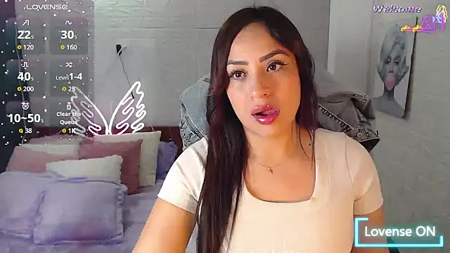 Paulina 627 online show from April 28, 4:22 pm