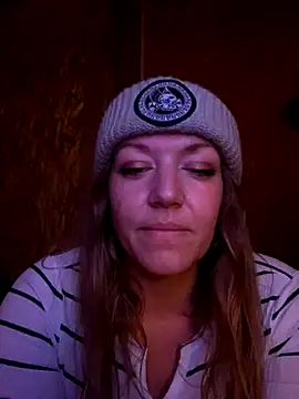 Snapshot of SummerV91 chatting on September 11, 4:57 am SummerV91 online show from September 11, 4:57 am