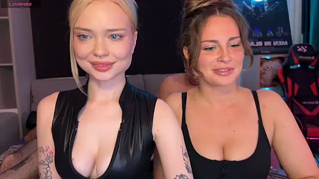 dollfromvenus online show from June 27, 9:10 pm