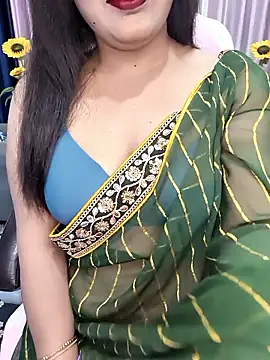 Cute-Raashii online show from March 18, 12:48 am