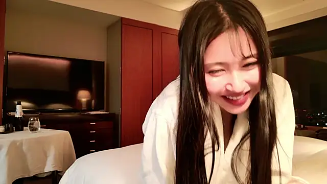 -satomi-jp online show from August 4, 3:07 pm